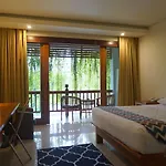 Komodo Lodge