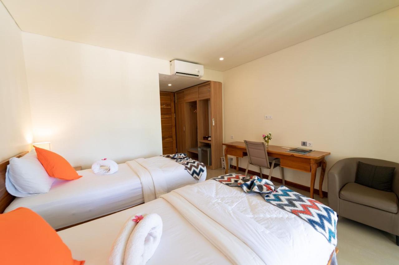 Komodo Hotel 2*